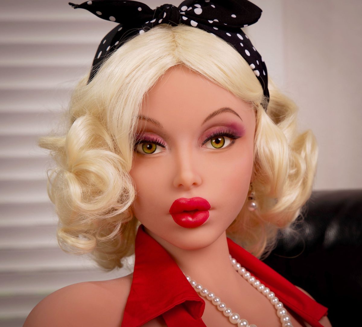 Jessica-Tan: Piper Doll Sex Doll
