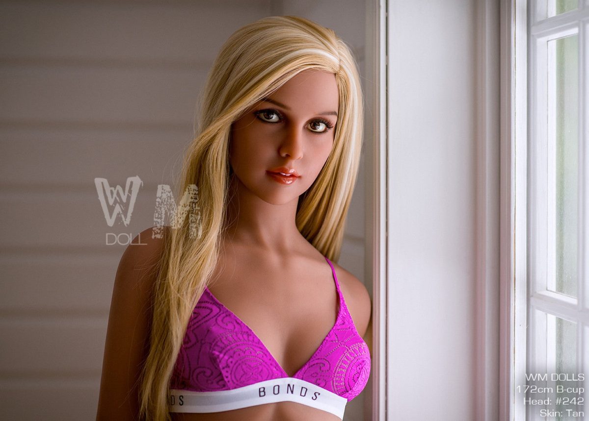 #242: WM White Sex Doll