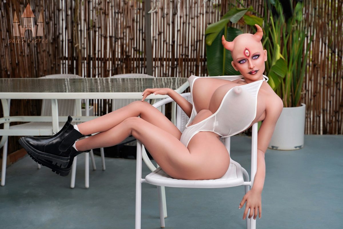 Eugenia(Fuckable Tits): Dolls Castle 165cm V-Cup Sex Doll